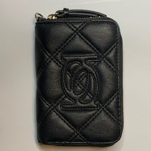 bebe Quilted Black Lily Faux Leather Wristlet